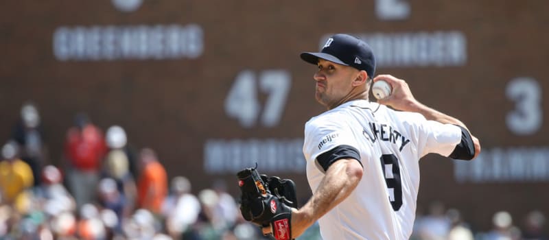 DraftKings DFS Pitching & Team Stacking Tips Today