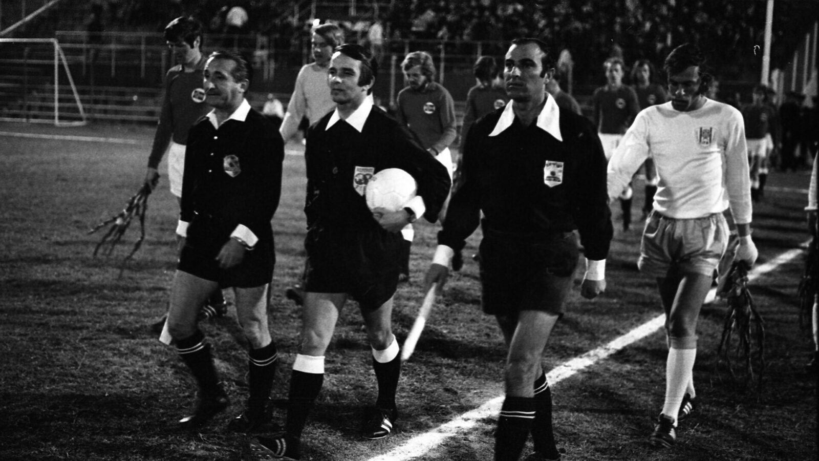 While the World Waits for the Manchester Derby, Sunday’s Best Betting Story Is in Coventry